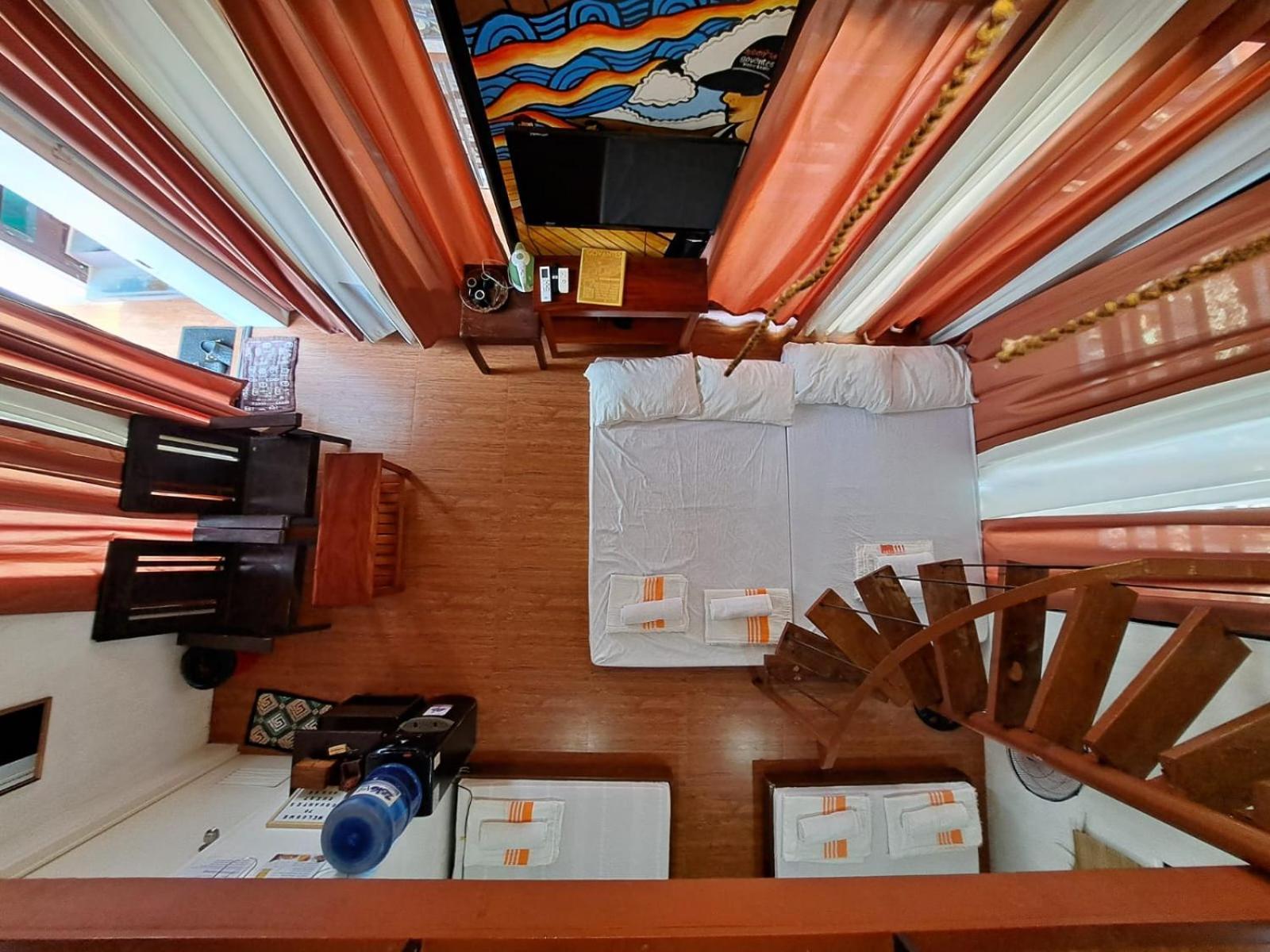 The Bistro House - Loft Unit - Vigan Apartment ภายนอก รูปภาพ