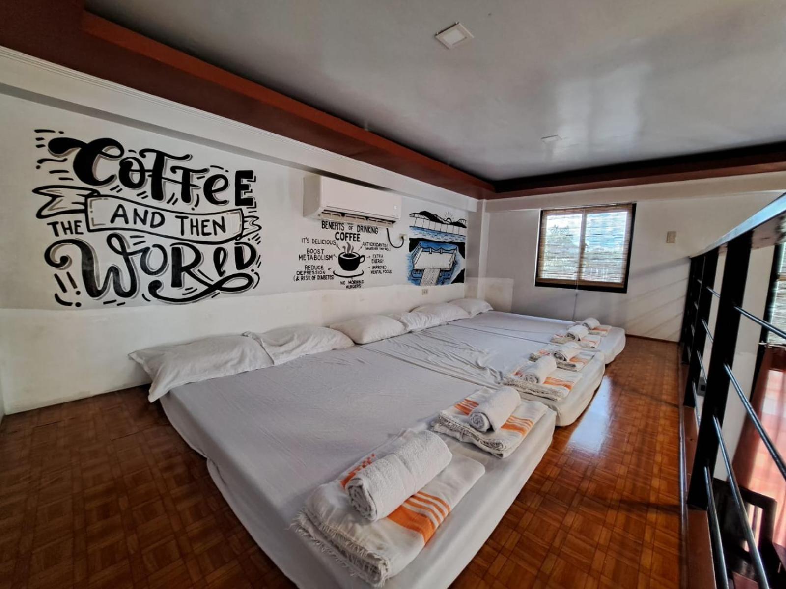 The Bistro House - Loft Unit - Vigan Apartment ภายนอก รูปภาพ