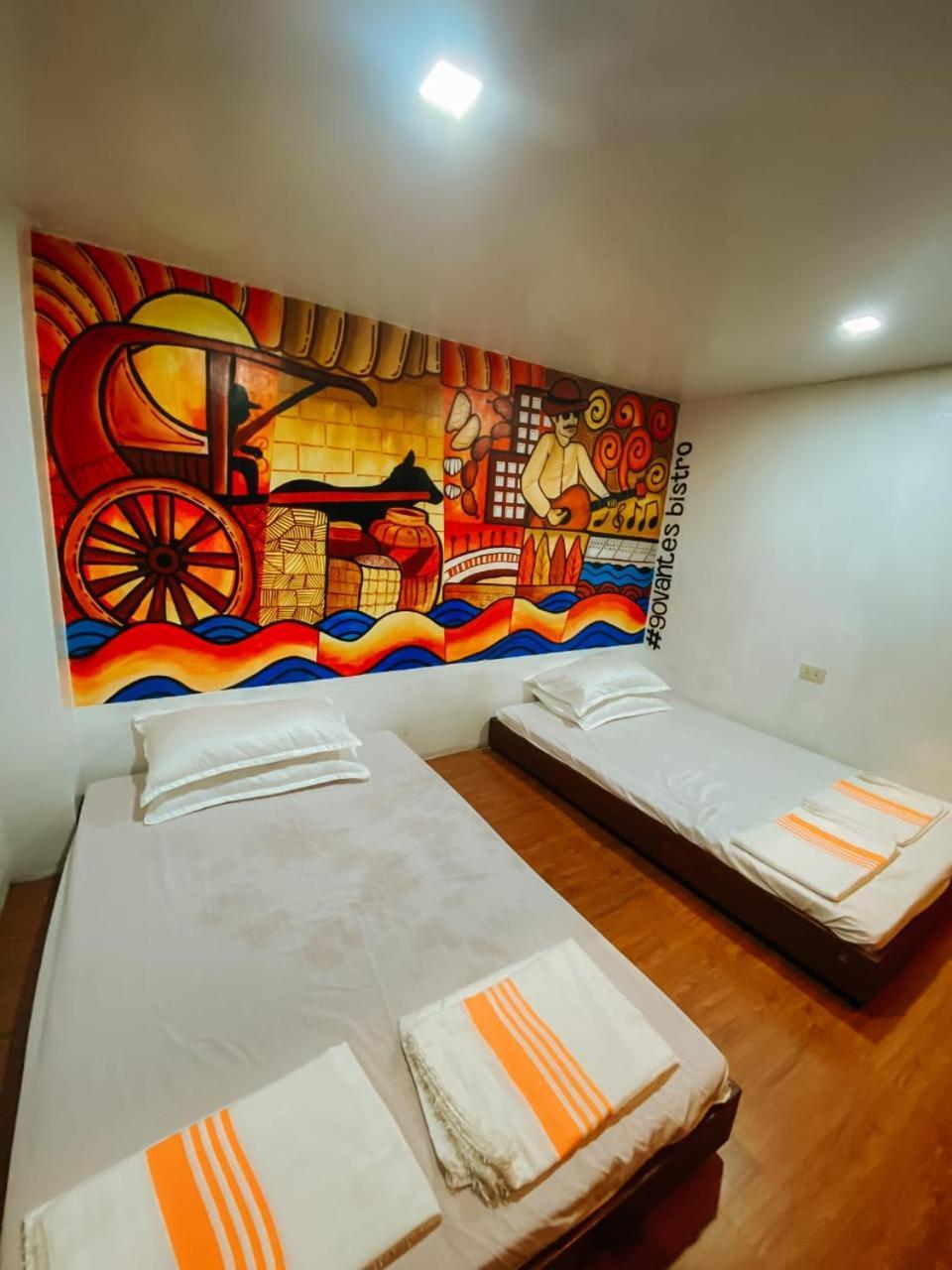 The Bistro House - Loft Unit - Vigan Apartment ภายนอก รูปภาพ