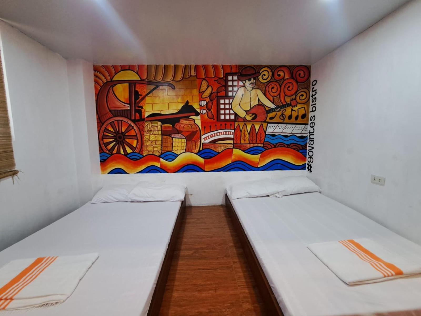 The Bistro House - Loft Unit - Vigan Apartment ภายนอก รูปภาพ