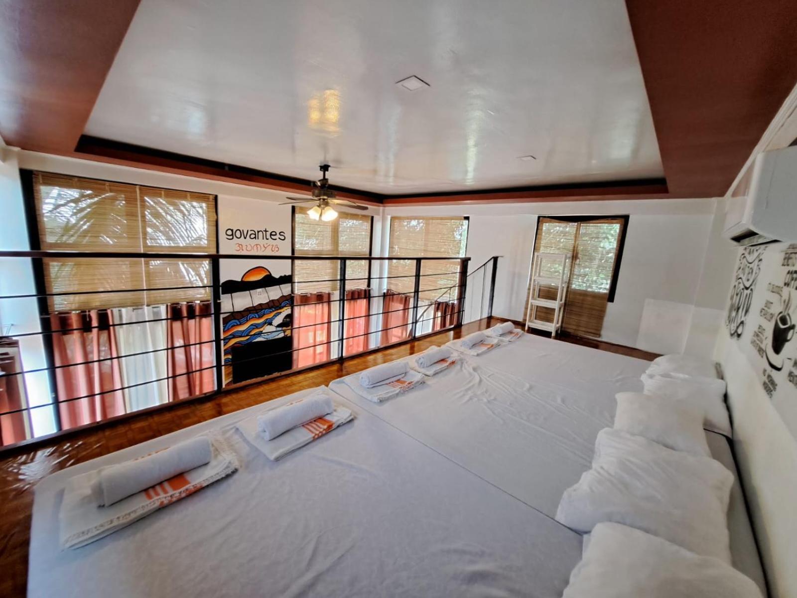 The Bistro House - Loft Unit - Vigan Apartment ภายนอก รูปภาพ